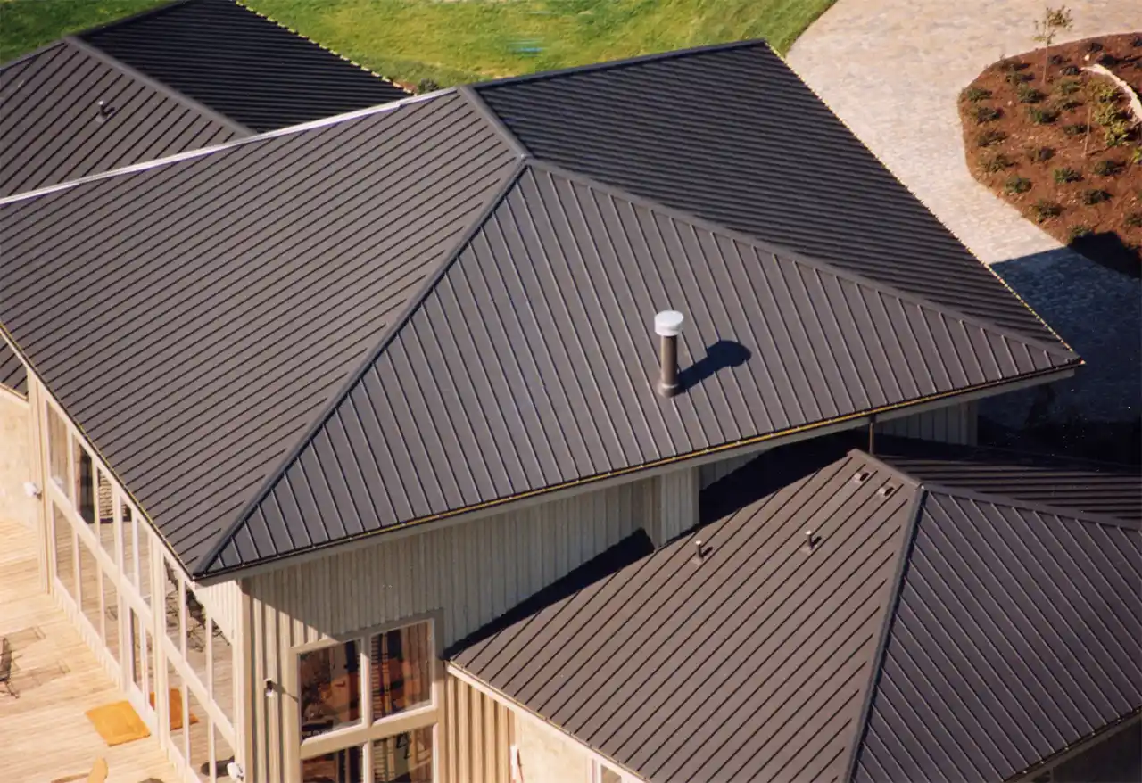 Roof washing services in Bend TX